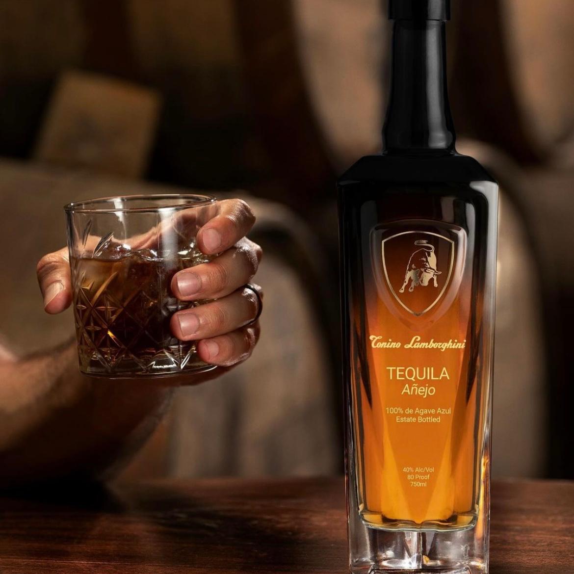 TEQ LAMBORGINI AÑEJO 750ML